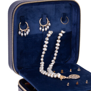 Amanda_Leather_Jewelry_Box_Medium_30