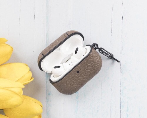 Juni Leather AirPods Pro 1 and AirPods Pro 2 Case 68