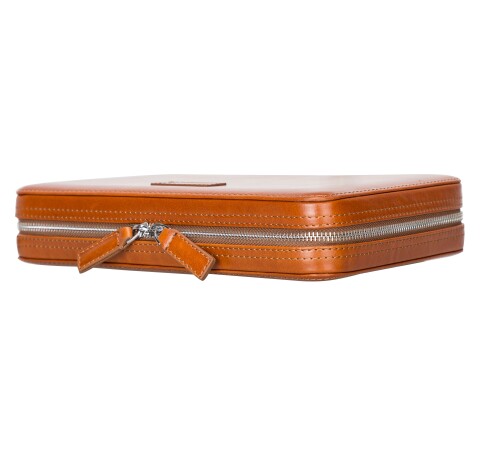 Orbex_Leather_Travel_Cable_Organizer_26.jpg