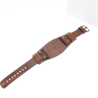 Pulsar_Cuff_Leather_Apple_Watch_Band_08