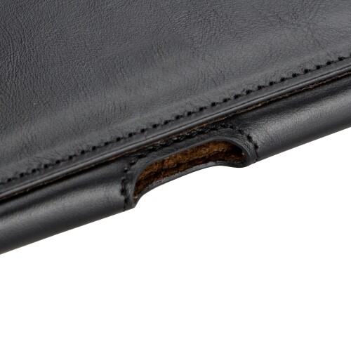 Titan_Leather_Belt_Phone_Case_04.jpg