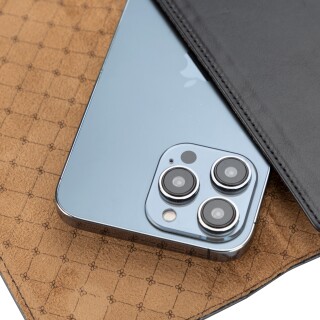 Titan_Leather_Belt_Phone_Case_06