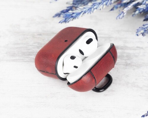 Juni_Leather_AirPods_Pro_1_and_AirPods_Pro_2_Case_112.jpg