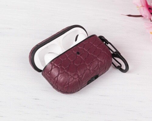 Juni_Leather_AirPods_Pro_1_and_AirPods_Pro_2_Case_183.jpg