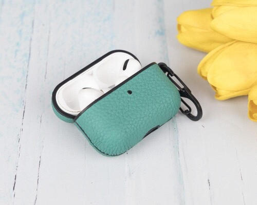 Juni_Leather_AirPods_Pro_1_and_AirPods_Pro_2_Case_83.jpg